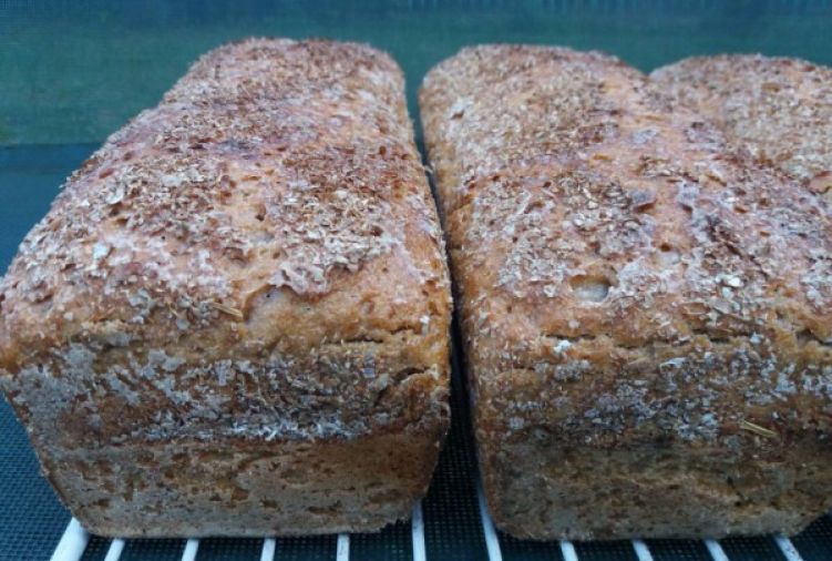 Chleb żytni razow  100℅ na żytnim zakwasie 1200g